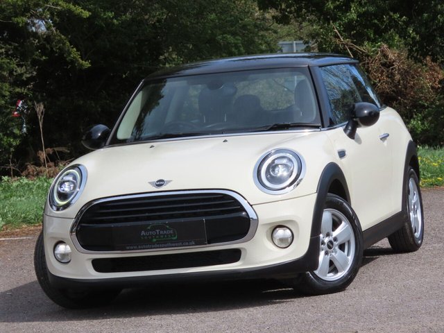 2019 MINI HATCH
