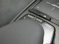 USED 2020 69 LEXUS UX 2.0 250h F Sport SUV 5dr Petrol Hybrid E-CVT Euro 6 (s/s) (184 ps) SAT NAV PART LEATHER HEATED SEATS HEATED STEERING WHEEL REAR VIEW CAMERA PARK SENSORS FACTORY FITTED LEXUS TRACKER 1 OWNER SERVICE HISTORY LEXUS WARRANTY TILL JAN 2030