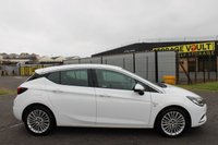 USED 2015 65 VAUXHALL ASTRA 1.6 CDTi ,2015,Leather,Bluetooth,DAB,Cruise,72mpg,�&pound;0 Tax,Service History,Ulez Compliant Black Leather,Heated Seats,72mpg,&pound;0 Tax,Bluetooth,DAB