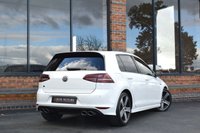 USED 2017 66 VOLKSWAGEN GOLF 2.0 TSI BlueMotion Tech R Hatchback 5dr Petrol DSG 4Motion Euro 6 (s/s) (300 ps) APPLE CARPLAY / FULL HISTORY