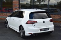 USED 2017 66 VOLKSWAGEN GOLF 2.0 TSI BlueMotion Tech R Hatchback 5dr Petrol DSG 4Motion Euro 6 (s/s) (300 ps) APPLE CARPLAY / FULL HISTORY