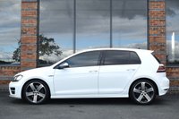 USED 2017 66 VOLKSWAGEN GOLF 2.0 TSI BlueMotion Tech R Hatchback 5dr Petrol DSG 4Motion Euro 6 (s/s) (300 ps) APPLE CARPLAY / FULL HISTORY