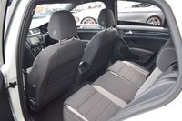USED 2017 66 VOLKSWAGEN GOLF 2.0 TSI BlueMotion Tech R Hatchback 5dr Petrol DSG 4Motion Euro 6 (s/s) (300 ps) APPLE CARPLAY / FULL HISTORY