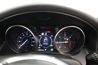 USED 2018 68 JAGUAR XF 2.0d R-Sport Saloon 4dr Diesel Auto Euro 6 (s/s) (240 ps) UPGRADED SOUND SYSTEM, HEATED SEATS & SAT NAV