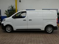 USED 2021 70 VAUXHALL VIVARO-E 3100 75kWh Dynamic Panel Van 5dr Electric Auto L1 H1 (136 ps) GENUINE LOW MILES 3 SEATS ANDROID APPLE CARPLAY AIR CON CRUISE CONTROL PARKING SENSORS 1 OWNER SERVICE HISTORY