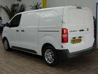 USED 2021 70 VAUXHALL VIVARO-E 3100 75kWh Dynamic Panel Van 5dr Electric Auto L1 H1 (136 ps) GENUINE LOW MILES 3 SEATS ANDROID APPLE CARPLAY AIR CON CRUISE CONTROL PARKING SENSORS 1 OWNER SERVICE HISTORY