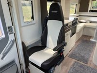 USED 2018 18 CHAUSSON WELCOME 711 Travel Line 