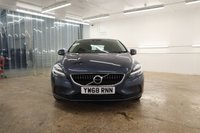 USED 2019 68 VOLVO V40 2.0 T2 GPF Momentum Nav Plus Hatchback 5dr Petrol Manual Euro 6 (s/s) (122 ps) DETAILED SERVICE HISTORY WITH SAT NAV & BLUETOOTH