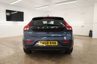 USED 2019 68 VOLVO V40 2.0 T2 GPF Momentum Nav Plus Hatchback 5dr Petrol Manual Euro 6 (s/s) (122 ps) DETAILED SERVICE HISTORY WITH SAT NAV & BLUETOOTH