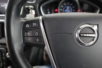 USED 2019 68 VOLVO V40 2.0 T2 GPF Momentum Nav Plus Hatchback 5dr Petrol Manual Euro 6 (s/s) (122 ps) DETAILED SERVICE HISTORY WITH SAT NAV & BLUETOOTH