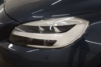 USED 2019 68 VOLVO V40 2.0 T2 GPF Momentum Nav Plus Hatchback 5dr Petrol Manual Euro 6 (s/s) (122 ps) DETAILED SERVICE HISTORY WITH SAT NAV & BLUETOOTH