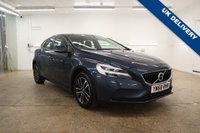 USED 2019 68 VOLVO V40 2.0 T2 GPF Momentum Nav Plus Hatchback 5dr Petrol Manual Euro 6 (s/s) (122 ps) DETAILED SERVICE HISTORY WITH SAT NAV & BLUETOOTH