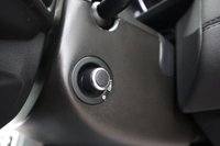 USED 2017 17 LAND ROVER DISCOVERY 2.0 SD4 HSE SUV 5dr Diesel Auto 4WD Euro 6 (s/s) (240 ps) UPGRADED MERIDIAN SOUND SYSTEM & PANORAMIC SUNROOF