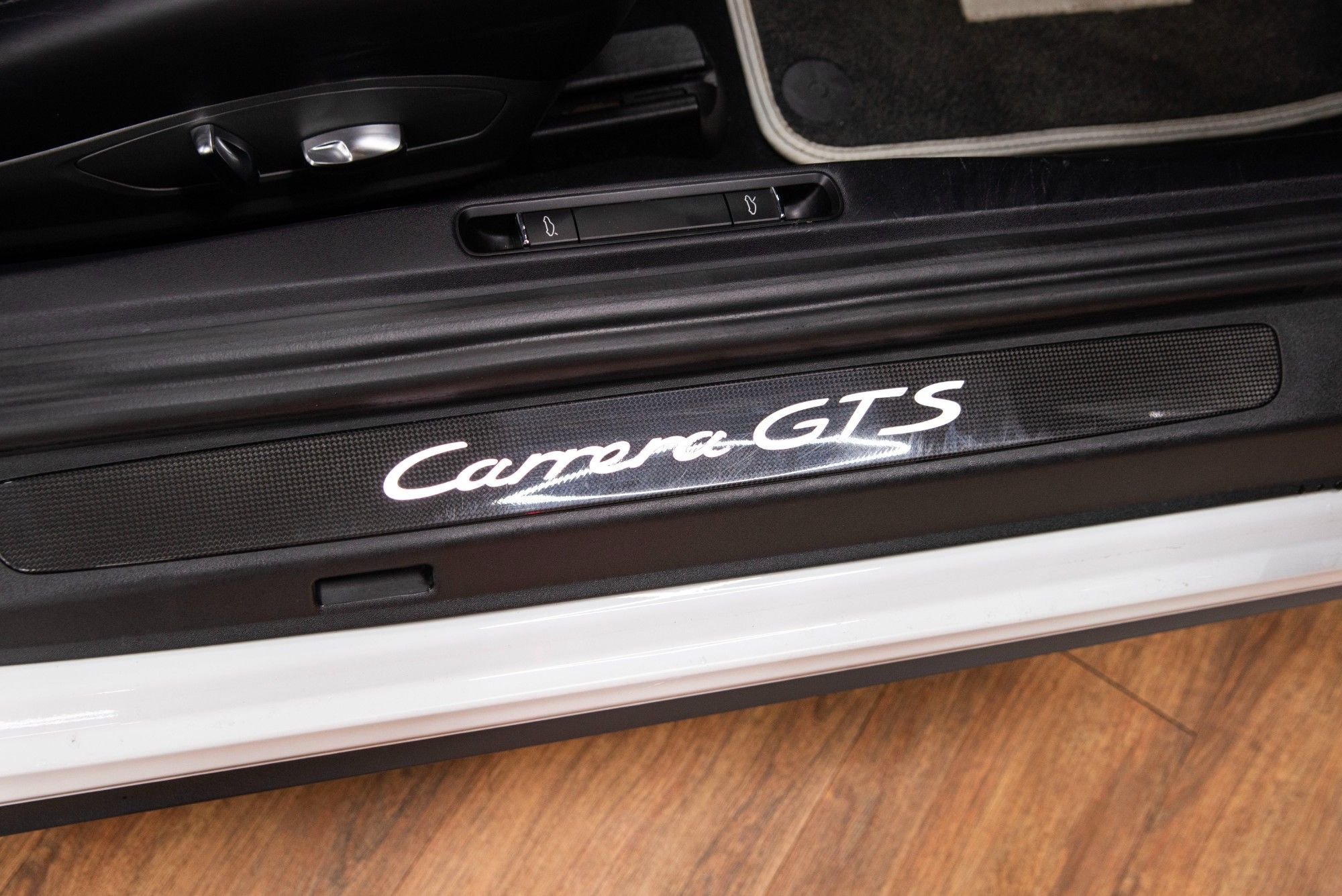 USED 2015 15 PORSCHE 911 3.8 991 Carrera GTS 