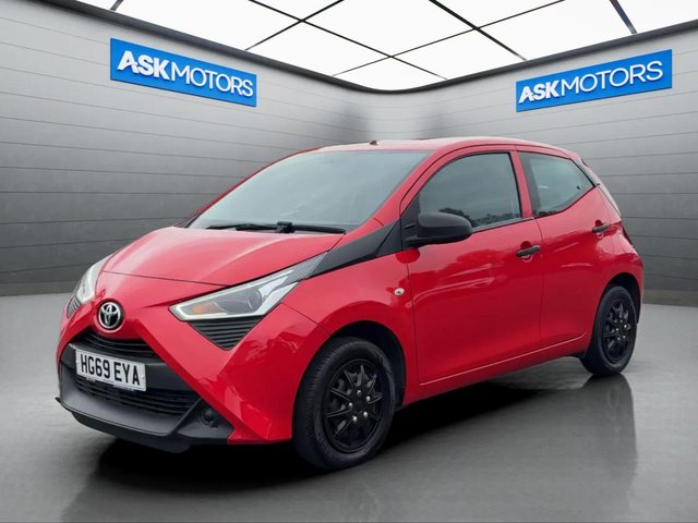 View our Toyota Aygo 1.0 VVT-i x Hatchback 5dr Petrol Manual Euro 6 (71 ps) USB AUX 12 MONTHS MOT SERVICE HISTORY SPARE KEY 2 REG KEEPERS 