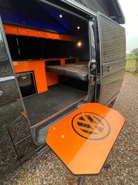 USED 2011 T VOLKSWAGEN TRANSPORTER 4 BERTH LUXURY CAMPERVAN 2.0 TDI 140 BHP LWB  TAILGATE SWIVEL SEATS