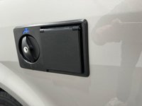 USED 2015 15 VOLKSWAGEN CALIFORNIA SE TDI BLUEMOTION TECHNOLOGY VW California Motorcaravan SE TDI BMT S-A 4 Berth Pop up roof