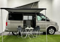 USED 2015 15 VOLKSWAGEN CALIFORNIA SE TDI BLUEMOTION TECHNOLOGY VW California Motorcaravan SE TDI BMT S-A 4 Berth Pop up roof