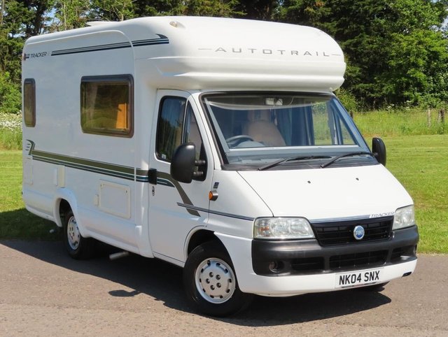2004 04 Auto-Trail Tracker SE 