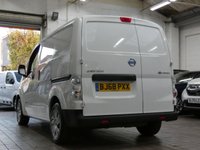 USED 2018 68 NISSAN e-NV200 40kWh Acenta Panel Van 5dr Electric Auto SWB (Quick Charge) (109 ps) &pound;0 ROAD TAX AIR CON CRUISE CONTROL REAR VIEW CAMERA PLYLINED 1 OWNER GENUINE LOW MILES