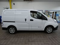 USED 2018 68 NISSAN e-NV200 40kWh Acenta Panel Van 5dr Electric Auto SWB (Quick Charge) (109 ps) &pound;0 ROAD TAX AIR CON CRUISE CONTROL REAR VIEW CAMERA PLYLINED 1 OWNER GENUINE LOW MILES