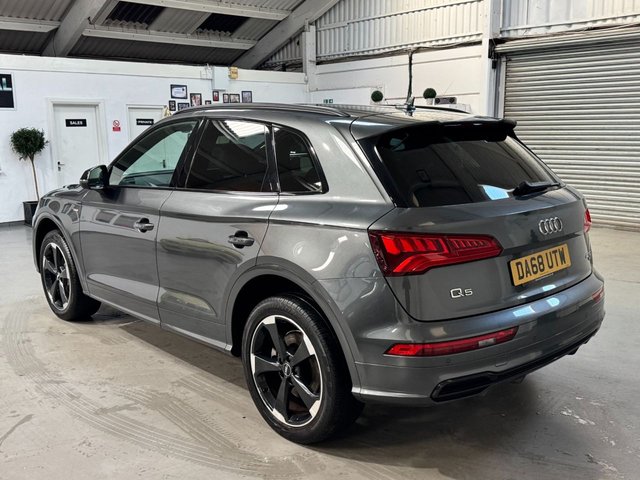 View our AUDI Q5
