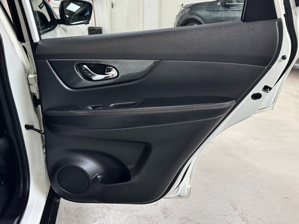 USED 2017 17 NISSAN X-TRAIL 1.6 dCi Tekna SUV 5dr Diesel XTRON Euro 6 (s/s) (130 ps) PANROOF+HEATSEATS+360&ordm;CAM+NAVI