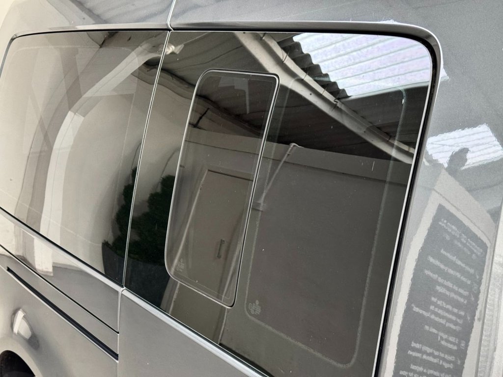 USED 2016 66 VOLKSWAGEN CADDY MAXI LIFE 2.0 TDI BlueMotion Tech MPV 5dr Diesel Manual Euro 6 (s/s) (102 ps) 5 SEATS+WHEELCHAIR ACCESS+PARK