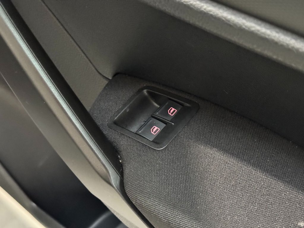 USED 2016 66 VOLKSWAGEN CADDY MAXI LIFE 2.0 TDI BlueMotion Tech MPV 5dr Diesel Manual Euro 6 (s/s) (102 ps) 5 SEATS+WHEELCHAIR ACCESS+PARK