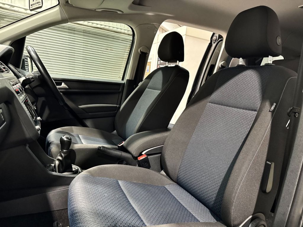 USED 2016 66 VOLKSWAGEN CADDY MAXI LIFE 2.0 TDI BlueMotion Tech MPV 5dr Diesel Manual Euro 6 (s/s) (102 ps) 5 SEATS+WHEELCHAIR ACCESS+PARK