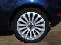 USED 2010 60 FORD FIESTA 1.4 Titanium Hatchback 5dr Petrol Automatic (154 g/km, 94 bhp) www.suffolkcarcentre.co.uk - Located at Ilketshall