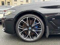 USED 2022 V BMW 5 SERIES 3.0 530d MHT M Sport Touring 5dr Diesel Hybrid Steptronic xDrive Euro 6 (s/s) (286 ps) OVER 13K OFF FACTORY OPTIONS!!!