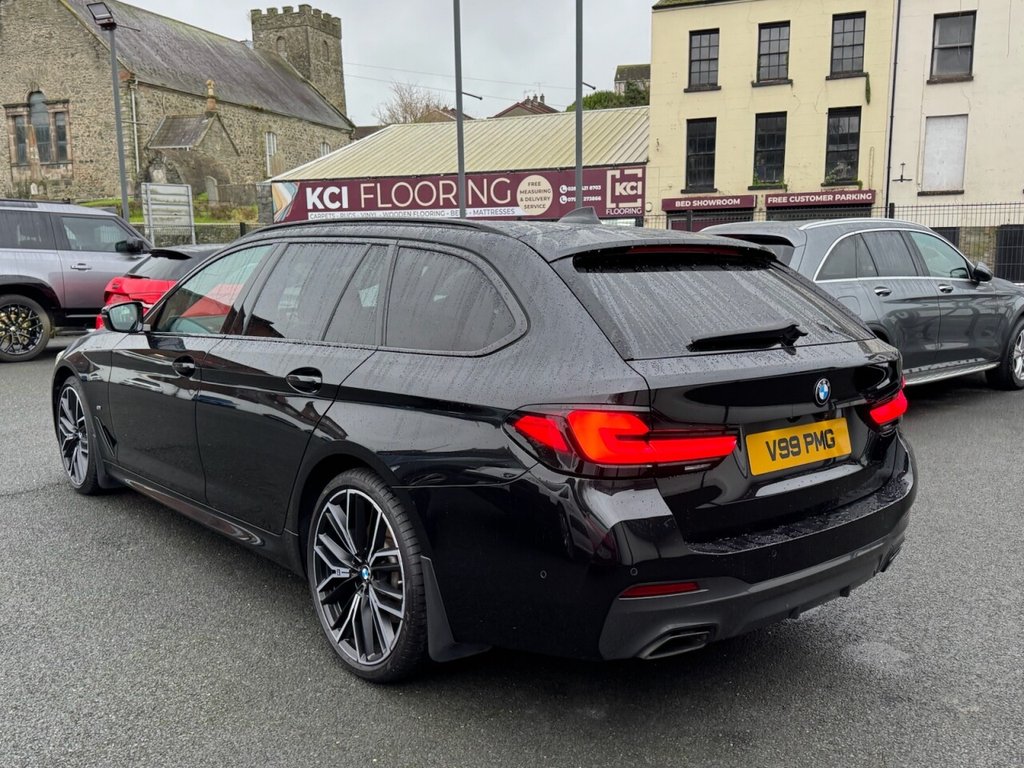 USED 2022 V BMW 5 SERIES 3.0 530d MHT M Sport Touring 5dr Diesel Hybrid Steptronic xDrive Euro 6 (s/s) (286 ps) OVER 13K OFF FACTORY OPTIONS!!!