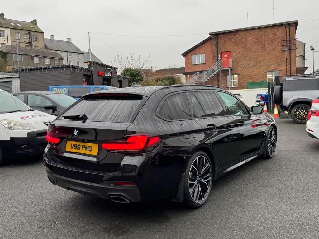 USED 2022 V BMW 5 SERIES 3.0 530d MHT M Sport Touring 5dr Diesel Hybrid Steptronic xDrive Euro 6 (s/s) (286 ps) OVER 13K OFF FACTORY OPTIONS!!!