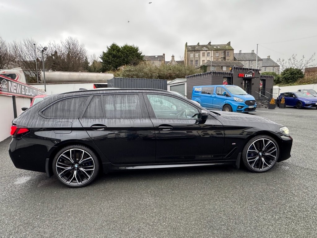 USED 2022 V BMW 5 SERIES 3.0 530d MHT M Sport Touring 5dr Diesel Hybrid Steptronic xDrive Euro 6 (s/s) (286 ps) OVER 13K OFF FACTORY OPTIONS!!!