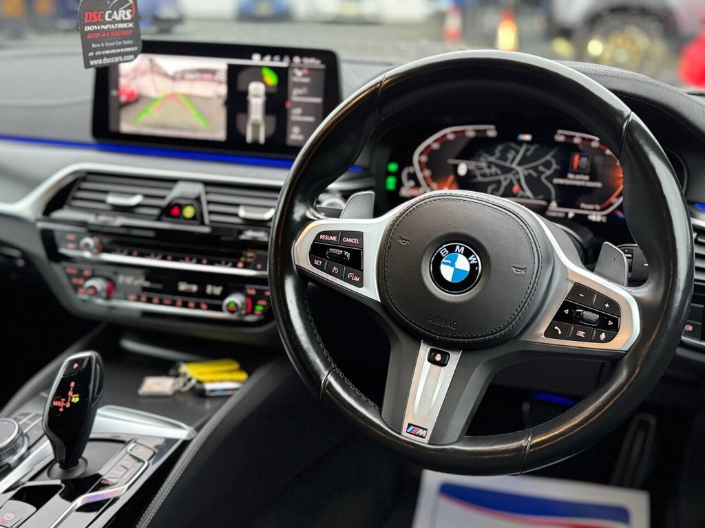 USED 2022 V BMW 5 SERIES 3.0 530d MHT M Sport Touring 5dr Diesel Hybrid Steptronic xDrive Euro 6 (s/s) (286 ps) OVER 13K OFF FACTORY OPTIONS!!!