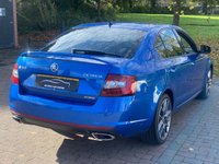 USED 2017 67 SKODA OCTAVIA 2.0 TDI vRS Hatchback 5dr Diesel Manual Euro 6 (s/s) (184 ps) * SATNAV *     STUNNING COLOUR