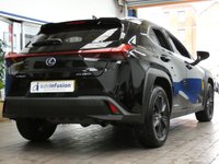 USED 2021 71 LEXUS UX 2.0 250h SUV 5dr Petrol Hybrid E-CVT Euro 6 (s/s) (184 ps) FACTORY FITTED LEXUS TRACKER SAT NAV REAR VIEW CAMERA CRUISE CONTROL PARKING SENSORS 1 OWNER SERVICE HISTORY LEXUS WARRANTY TILL SEPT 2031