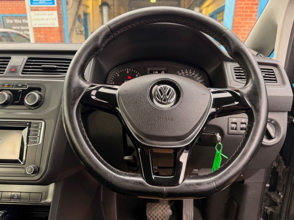 USED 2017 17 VOLKSWAGEN CADDY MAXI 2.0 TDi C20 Maxi Combi Van 5dr Diesel DSG FWD  5 SEATS!
