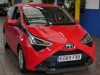 USED 2019 69 TOYOTA AYGO 1.0 VVT-i x-play Hatchback 5dr Petrol x-shift Euro 6 (71 ps) AIR CON BLUETOOTH REAR VIEW CAMERA 1 OWNER SERVICE HISTORY TOYOTA WARRANTY TILL SEPT 2029