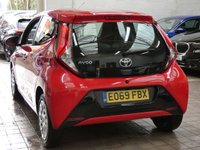 USED 2019 69 TOYOTA AYGO 1.0 VVT-i x-play Hatchback 5dr Petrol x-shift Euro 6 (71 ps) AIR CON BLUETOOTH REAR VIEW CAMERA 1 OWNER SERVICE HISTORY TOYOTA WARRANTY TILL SEPT 2029