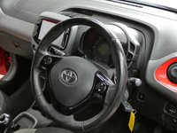 USED 2019 69 TOYOTA AYGO 1.0 VVT-i x-play Hatchback 5dr Petrol x-shift Euro 6 (71 ps) AIR CON BLUETOOTH REAR VIEW CAMERA 1 OWNER SERVICE HISTORY TOYOTA WARRANTY TILL SEPT 2029