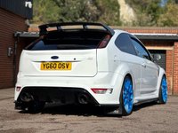 USED 2010 60 FORD FOCUS 2.5 RS Hatchback 3dr Petrol Manual (225 g/km, 301 bhp) CP 420
