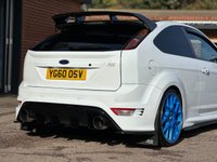 USED 2010 60 FORD FOCUS 2.5 RS Hatchback 3dr Petrol Manual (225 g/km, 301 bhp) CP 420