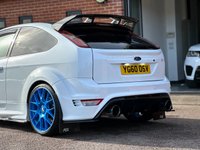 USED 2010 60 FORD FOCUS 2.5 RS Hatchback 3dr Petrol Manual (225 g/km, 301 bhp) CP 420