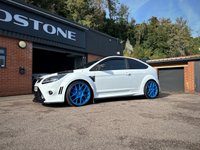 USED 2010 60 FORD FOCUS 2.5 RS Hatchback 3dr Petrol Manual (225 g/km, 301 bhp) CP 420