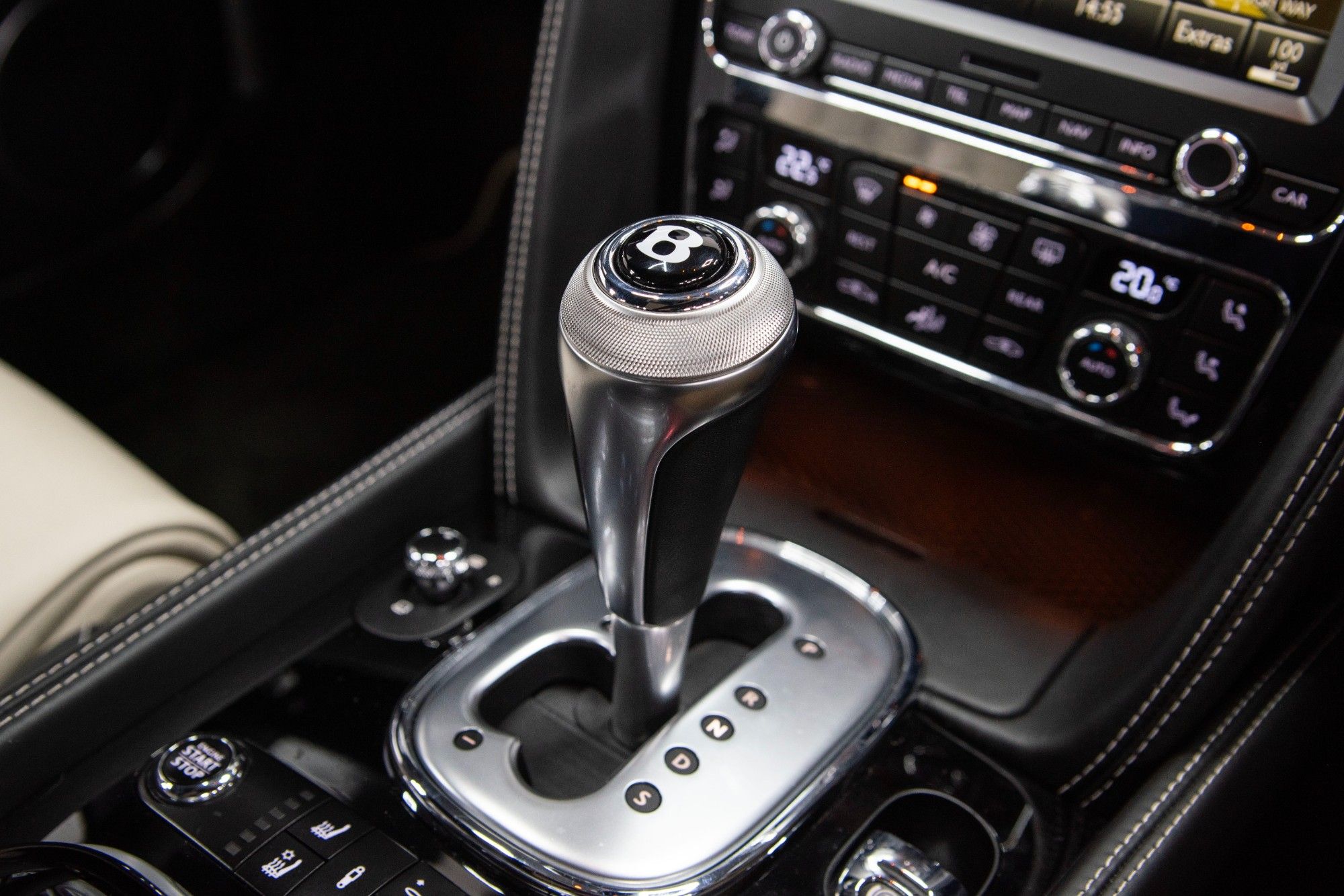 USED 2015 15 BENTLEY CONTINENTAL 4.0 V8 GT S 