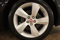 USED 2018 18 JAGUAR XF 2.0i Portfolio Saloon 4dr Petrol Auto Euro 6 (s/s) (200 ps) UPGRADED SOUND SYSTEM, RESERVE CAMERA, SAT NAV & LOW MILES