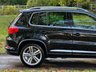 USED 2013 13 VOLKSWAGEN TIGUAN 2.0 TDI BlueMotion Tech R-Line SUV 5dr Diesel Manual 4WD Euro 5 (s/s) (170 ps) 