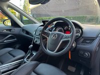 USED 2016 16 VAUXHALL ZAFIRA TOURER 2.0 CDTi Elite MPV 5dr Diesel Auto Euro 6 (170 ps) 